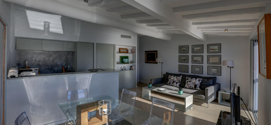 Bonifacio - Citadelle, Apartment, <p>Situated in a building perched on the...