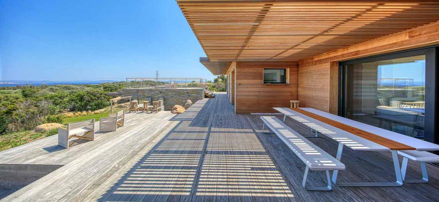 Bonifacio - Sperone, Full colour, <p>This  brand-new villa is located next...