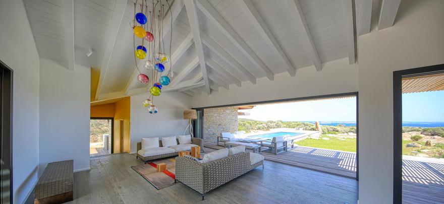 Bonifacio - Sperone, Full colour, <p>This  brand-new villa is located next...